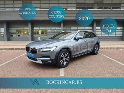 Gris / plata Usado 2020 Volvo V90 CC Pro Familiar | 23.990 € (Buen precio)