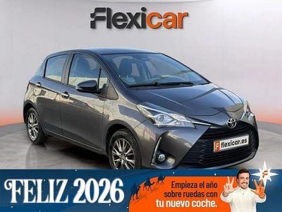 Gris Usado 2017 Toyota Yaris Active | 11.990 € (Un poco caro)