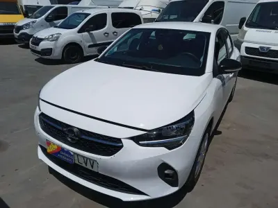 Usado Opel Corsa Edition 101 CV (74 kW) 2021 Blanco Utilitario