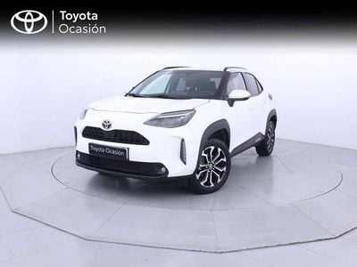 Usado Toyota Yaris Cross Active 116 CV (85 kW) 2024 Blanco SUV