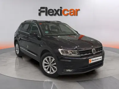 Usado VW Tiguan Sport 150 CV (110 kW) 2019 Negro SUV