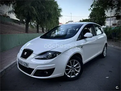 Usado Seat Altea Sport 125 CV (91 kW) 2010 Blanco Monovolumen