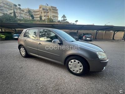 VW Golf V