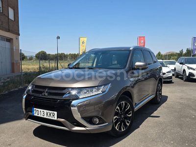Mitsubishi Outlander P-HEV