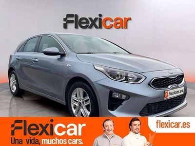 Usado Kia Ceed 101 CV (74 kW) 2021 Rojo Utilitario