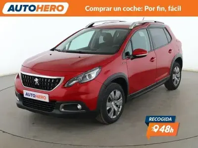 Usado Peugeot 2008 Signature Sky 110 CV (80 kW) 2019 Rojo SUV