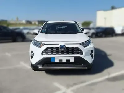 Usado Toyota RAV4 Hybrid Advance 218 CV (160 kW) 2021 Blanco SUV