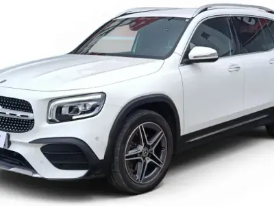 Usado Mercedes GLB200 150 CV (110 kW) 2021 Blanco SUV