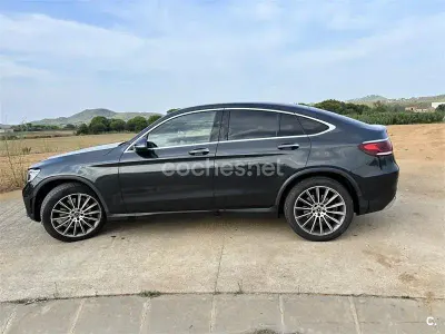 Usado Mercedes GLC300 258 CV (189 kW) 2020 Gris / plata SUV