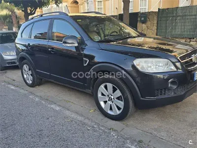 Usado Chevrolet Captiva LT 150 CV (110 kW) 2010 Negro SUV