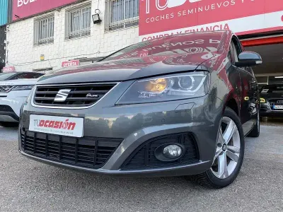 Usado Seat Alhambra 184 CV (135 kW) 2016 Gris / plata Monovolumen