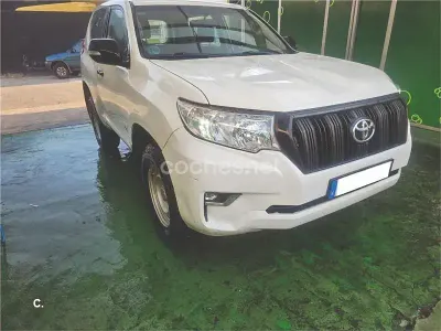 Usado Toyota Land Cruiser 177 CV (130 kW) 2021 Blanco SUV