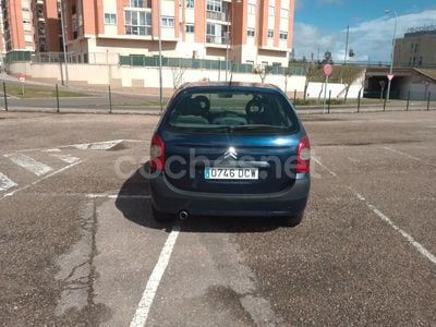 Usado Citroën Xsara Picasso Exclusive 90 CV (66 kW) 2005 Azul Monovolumen