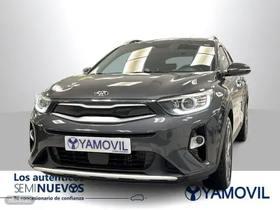 Usado Kia Stonic 120 CV (88 kW) 2017 Gris SUV