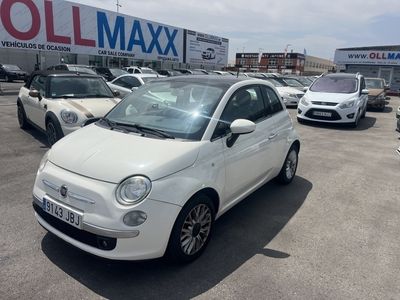 Usado Fiat 500 70 CV (51 kW) 2014 Blanco metalico