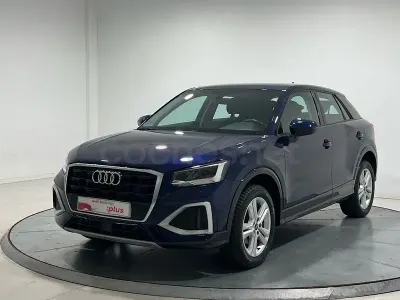 Usado Audi Q2 Advanced Plus 116 CV (85 kW) 2022 Azul SUV