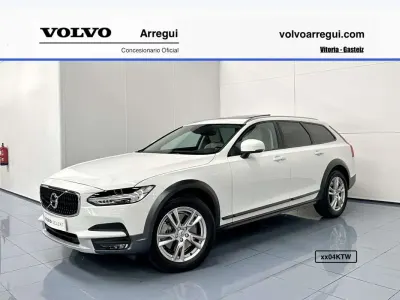 Usado Volvo V90 CC 235 CV (172 kW) 2019 Blanco Familiar