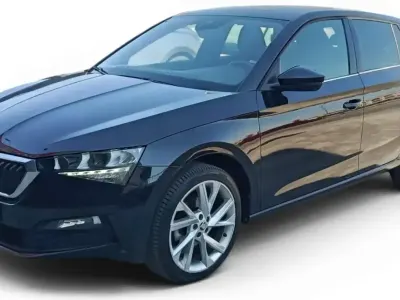 Usado Skoda Scala Monte Carlo 150 CV (110 kW) 2023 Negro Utilitario