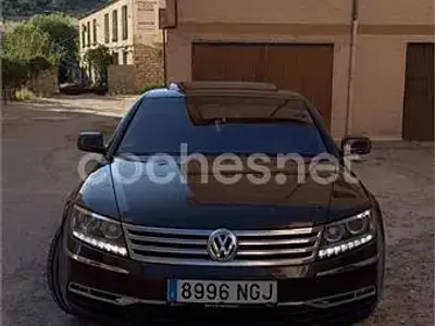 Usado VW Phaeton 240 CV (176 kW) 2011 Marrón Berlina