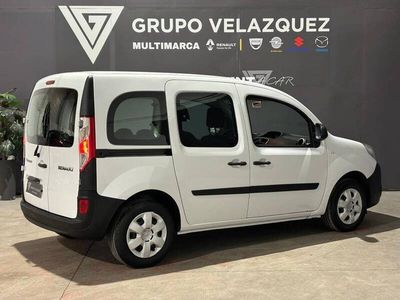 Blanco Usado 2018 Renault Kangoo Monovolumen | 10.990 € (Un poco caro)