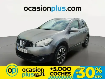 Usado Nissan Qashqai Tekna 110 HP (80 kW) 2011 Cinzento SUV
