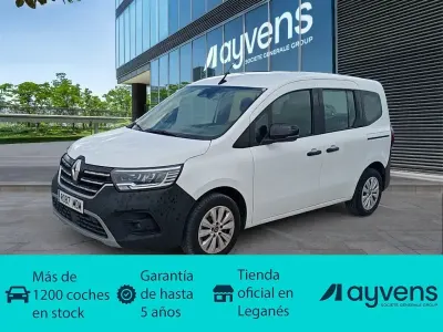 Usado Renault Kangoo 95 CV (69 kW) 2023 Blanco Monovolumen