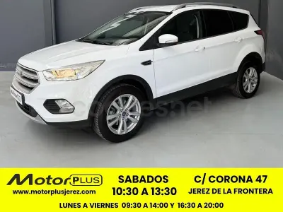Käytetty Ford Kuga Trend 120 HP (88 kW) 2019 Valkoinen Katumaasturi