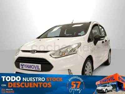 Usado Ford B-MAX Ambiente 90 CV (66 kW) 2013 Blanco Monovolumen