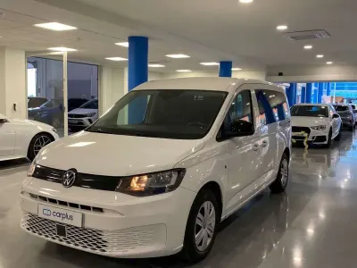 Usado VW Caddy 122 CV (89 kW) 2023 Blanco Monovolumen