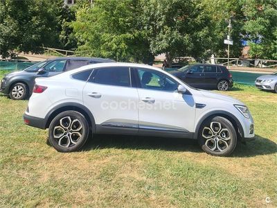 Usado Renault Arkana Zen 145 CV (106 kW) 2022 Blanco SUV