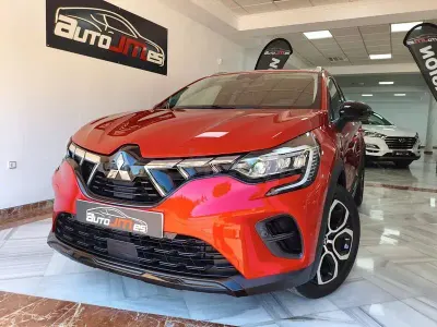 Usado Mitsubishi ASX 140 CV (102 kW) 2023 Rojo SUV
