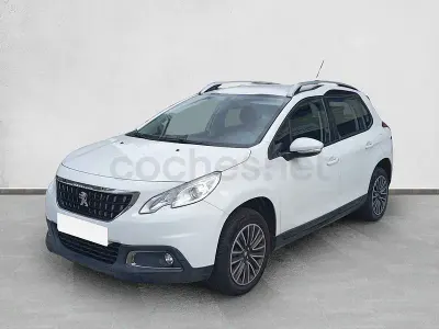Usado Peugeot 2008 Access 82 CV (60 kW) 2016 Blanco SUV