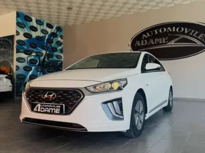 Usado Hyundai Ioniq 141 CV (103 kW) 2020 Blanco Utilitario