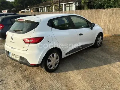 Usado Renault Clio IV Expression 75 CV (55 kW) 2013 Blanco Berlina