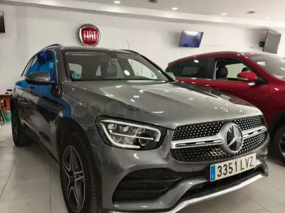 Usado Mercedes GLC200 163 CV (119 kW) 2022 Gris / plata SUV