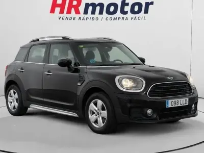 Usado Mini One D Countryman 116 CV (85 kW) 2020 Negro SUV