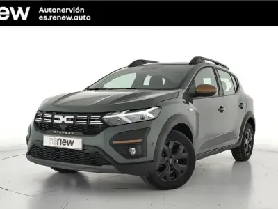 Usado Dacia Sandero Extreme 100 CV (73 kW) 2025 Verde Berlina