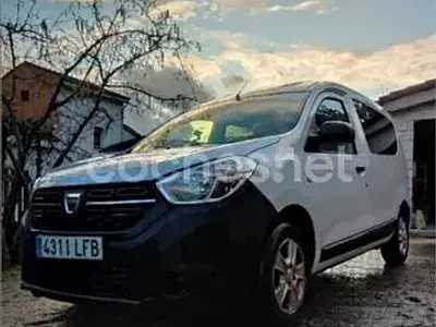 Usado Dacia Dokker Essentiel 95 CV (69 kW) 2020 Blanco Monovolumen