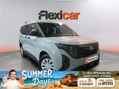 Usado Ford Tourneo Courier Active 125 CV (91 kW) 2024 Verde Monovolumen