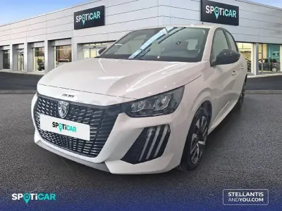 Usado Peugeot 208 Style 100 CV (73 kW) 2025 Blanco Utilitario