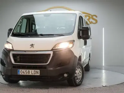 Usado Peugeot Boxer 120 CV (88 kW) 2019 Blanco Van