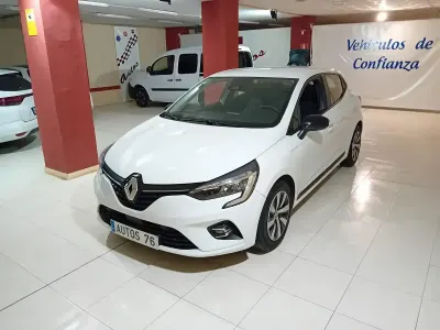 Usado Renault Clio V Business 100 CV (73 kW) 2022 Blanco