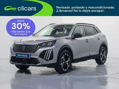 Usado Peugeot e-2008 Allure 114 kW (156 CV) 2025 Gris SUV