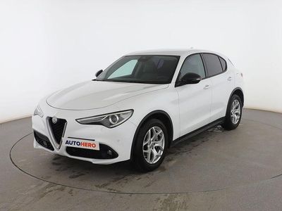 Blanco Usado 2018 Alfa Romeo Stelvio Super SUV | 20.999 € (Un poco caro)