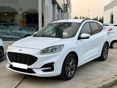 Usado Ford Kuga ST-Line 150 CV (110 kW) 2022 Blanco SUV