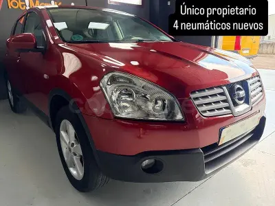 Usado Nissan Qashqai Acenta 140 CV (102 kW) 2008 Rojo SUV