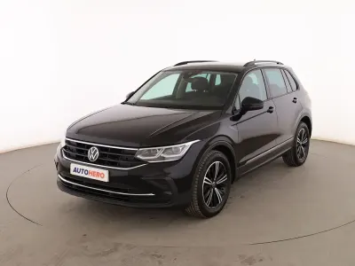 Usado VW Tiguan Life 150 CV (110 kW) 2021 Negro SUV
