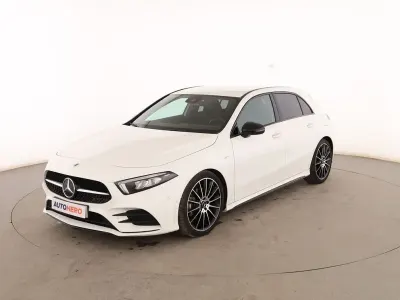 Usado Mercedes A200 AMG line 150 CV (110 kW) 2021 Blanco Berlina