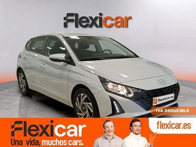 Usado Hyundai i20 84 CV (61 kW) 2024 Gris Utilitario