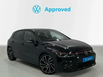 Usado VW Golf VIII GTI 245 CV (180 kW) 2022 Negro Berlina
